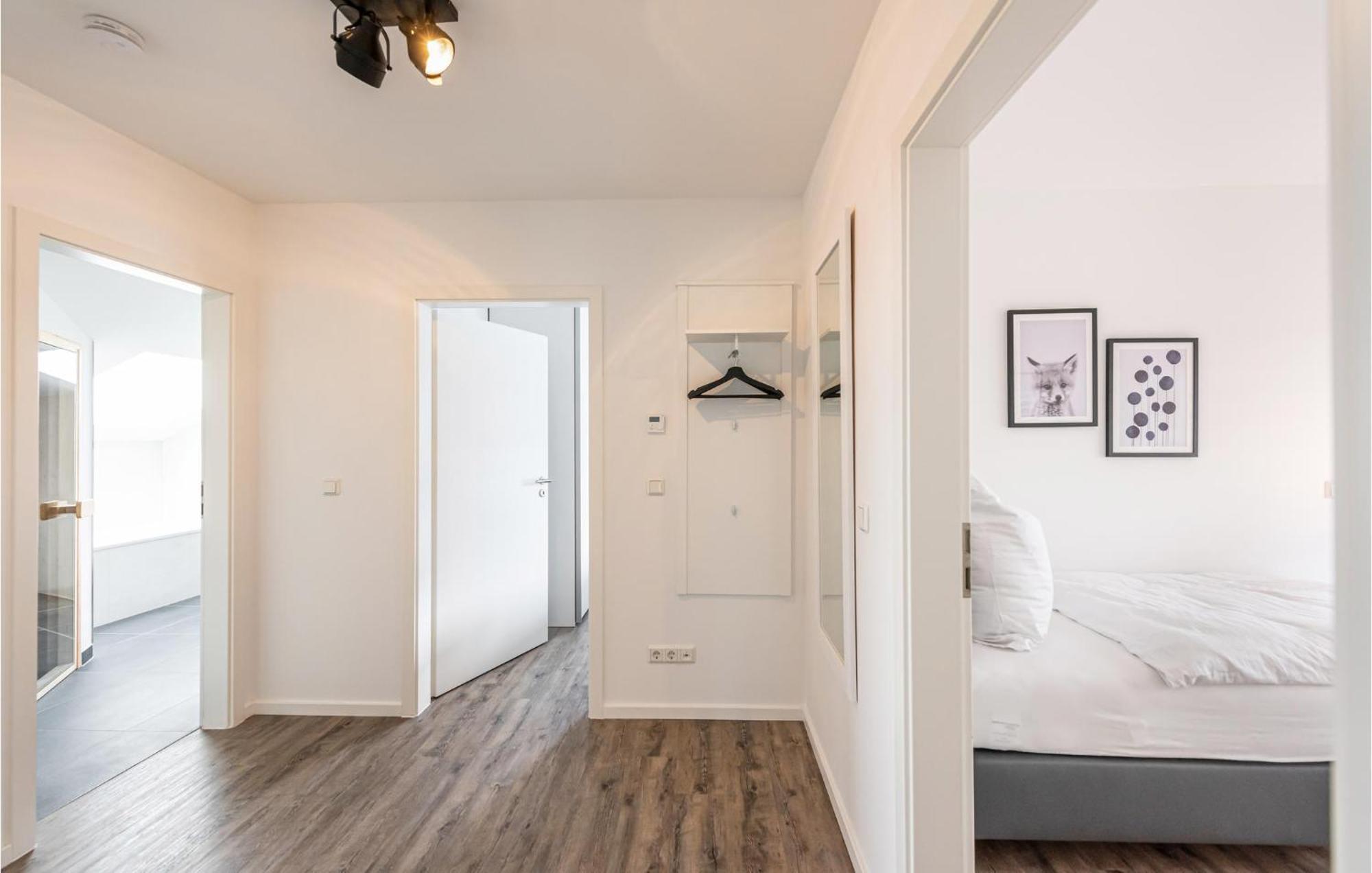 Amazing Apartment In Rechlin With Kitchen Ngoại thất bức ảnh