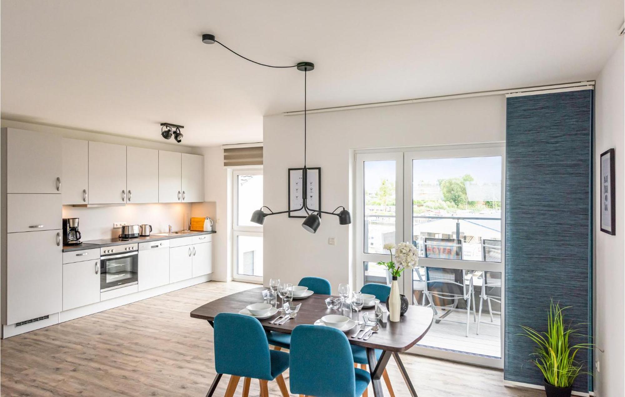 Amazing Apartment In Rechlin With Kitchen Ngoại thất bức ảnh