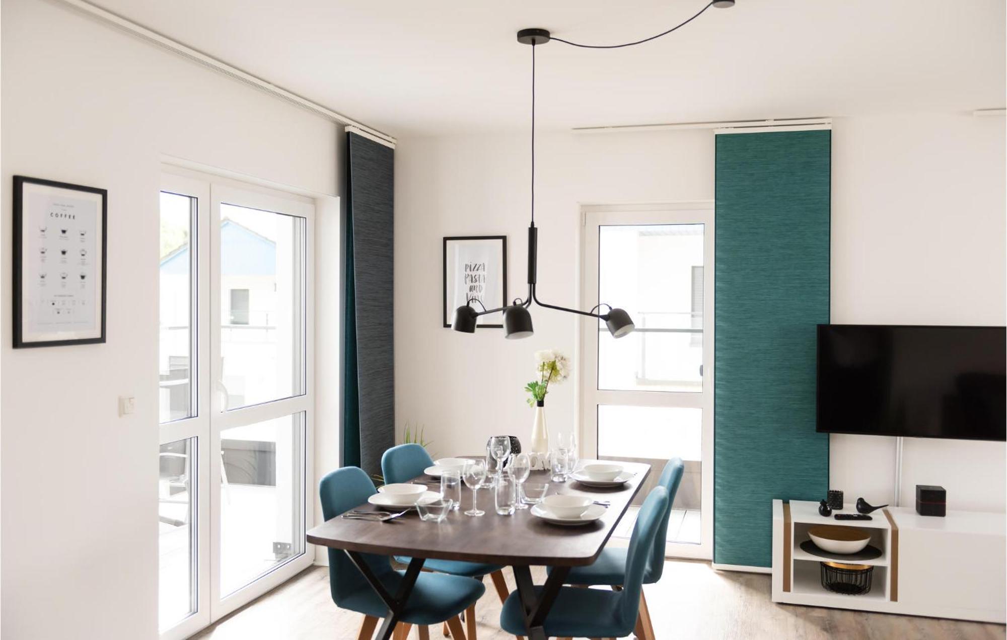 Amazing Apartment In Rechlin With Kitchen Ngoại thất bức ảnh